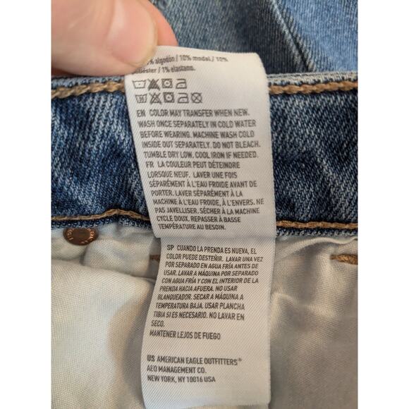 American Eagle Sz 00 Mom Straight Jean Stretch Distressed - Picture 9 of 9